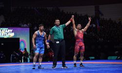 Hasan Berk Kılınç, Bakü'de Dünya Şampiyonasında altınla parladı!
