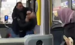 İzmir'de otobüs kavgası: Bıçaklı saldırı kameralara anbean yansıdı