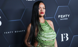 Rihanna'dan beklenen yeni albüm için ipuçları