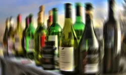 Sahte alkollü içki üretimi Türkiye’nin gündeminden çıkıyor