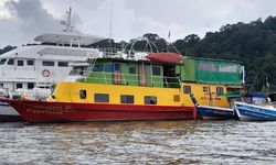 Tayland'da fırtına dalış teknesini alabora etti: 2 kişi kayıp