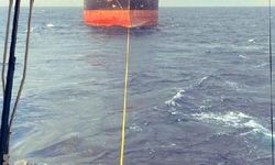 Çanakkale Boğazı'nda  arıza yapan tanker kurtarıldı