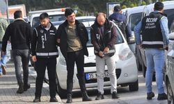 İzmir'de yolsuzluk operasyonu: 6 tutuklama