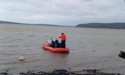 Çatalca'da olumsuz hava şartları tekneyi alabora etti: 1 kişi kayıp