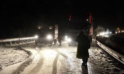 Erzincan'da kar yağışı: Çığ uyarısı verildi!