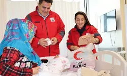 Türk Kızılay'ından Bayraklı Şehir Hastanesi ziyareti