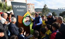 Yaşar Kemal parkı Çiğli’de törenle açıldı