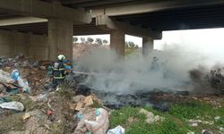 Hassa'da lastik yangını korkuttu, ekipler hızlı müdahale ile yangını söndürdü