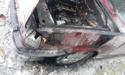 Düzce'de motor yangını panik yarattı: Otomobil hurdaya döndü!
