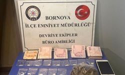 Bornova'da uyuşturucu baskını: Esrar ve kokain ele geçti