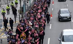 Güney Kore'deki protestocu doktorlara hükümetten teklif