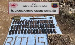 PKK'ya sert darbe! Araziye gizlenmiş silahlar ele geçirildi