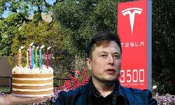 Elon Musk, 2 bin dolarlık pasta borcunu anında ödedi!