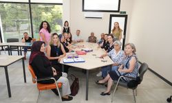 Gaziemir Sarnıç Toplum Merkezi, her yaştan yurttaşa hizmet veriyor