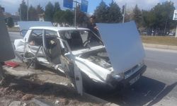 Gediz'de trafik kazası dehşeti: 3 kişi öldü, 2 kişi yaralandı!
