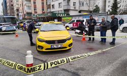 Kadıköy'de dehşet! Taksiciyi gasp edip şah damarından bıçakladılar