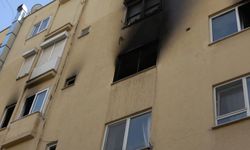 Alanya'da bir dairede yangın çıktı: Yaşlı kadın hastaneye kaldırıldı