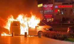 Bursa Büyükşehir Belediye Başkan adayının makam minibüsü alevler içinde yandı!