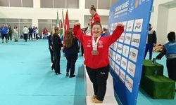 Down sendromlu cimnastikçi Selin Durgut'dan dünya üçüncülüğü