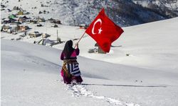 Adalet'ten 'Türk Bayrağı' temalı yarışmanın kazananı belli oldu!