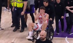 NBA'daki gururumuz Alperen Şengün'den kötü haber! Sahayı tekerlekli sandalyeyle terk etti!
