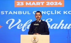 "Murat Kurum, İstanbul Gençlik Kolları Vefa Sahuru programına katıldı"