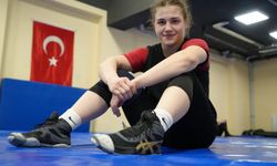 Şampiyon Güreşçi Beyza Akkuş'un Hedefi Avrupa