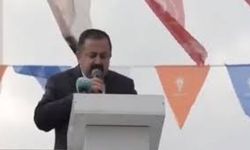 Yozgat'ta AKP mitinginde skandal: Aday mikrofonun açık olduğunu unuttu, rakiplerine hakaretler etti!