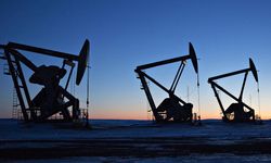 Brent petrolün varil fiyatı 82,32 doları aştı