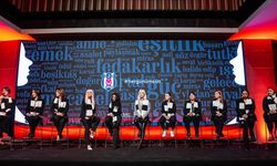 Beşiktaş'tan 8 Mart kutlaması: "Kadınlarımızın gücüyle 121. yılımıza giriyoruz"