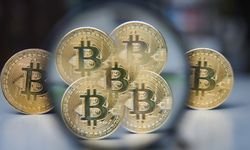 Kripto para piyasası sert düşüş yaşadı: Bitcoin %7,4 değer kaybetti