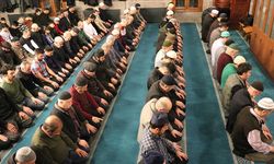 Erzurum'da Camiler, Ramazan'ın İlk Teravihinde Dolup Taştı