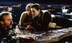 Titanic'in İkonik kapısı rekor fiyata satıldı!