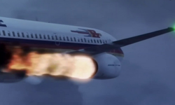 Uçakta dehşet anları! Sarsıntı sonucu 50 kişi yaralandı