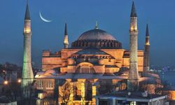 Ayasofya Camii, on bir ayın sultanına hazır