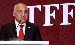 TFF Başkanı Mehmet Büyükekşi'den bayram mesajı: Deprem bölgesine bayram ziyareti gerçekleştirdi