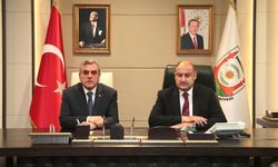 Mehmet Kasım Gülpınar Şanlıurfa Büyükşehir Belediye Başkanlığı görevini devraldı!