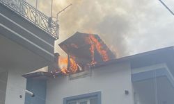 Ünye'de çatı katında yangın: İtfaiye ekipleri alevleri kontrol altına aldı!