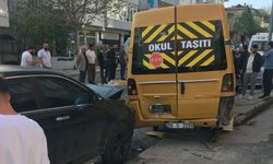 Çerkezköy'de minibüs el freni çekilmeden park edilince 3 araca çarptı!
