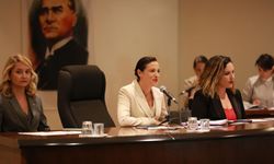 Selçuk Belediyesi'nde yeni meclis toplantısı: Sengel "Güzel Bir 5 Yıl Olacak" dedi