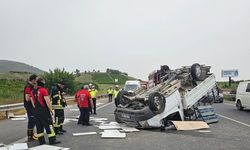 SON DAKİKA| Mersin'de kamyonet devrildi: 1 ölü, 2 yaralı!