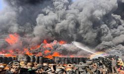 Ankara'da sanayi sitesi yangını devam ediyor: Hava destekli müdahale sürüyor