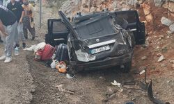 Antalya’nın Akseki ilçesinde meydana gelen trafik kasasında 5 kişi yaralandı