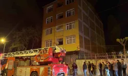 Avcılar'da yangın panik yarattı: 11 kişi itfaiye ekiplerince kurtarıldı