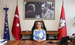 Konak Belediye Başkanı Nilüfer Çınarlı Mutlu: "Çifte bayram yaşıyoruz"