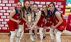 Rüya Şükran Güvenç, U14 Kızlar Türkiye Şampiyonası'nda en iyisi!