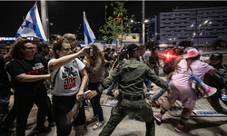 İsrail'de binlerce kişi sokaklara indi: İstifa ve esir takası istiyorlar!