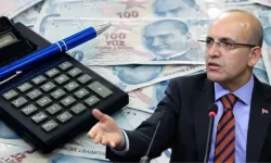 Hazine ve Maliye Bakanı Mehmet Şimşek: 'Emeklilere zam yapmak Türkiye'yi borç batağına sürüklerdi'"