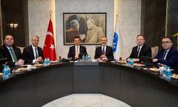 İBB Başkanı Ekrem İmamoğlu Eyüpsultan Belediyesi'ni ziyaret etti