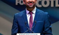 İskoçya'nın ilk Müslüman Başbakanı Hamza Yusuf istifa etti